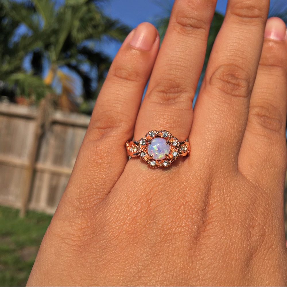 Vintage Rose Gold Moonstone Ring 14k Gold Size 7